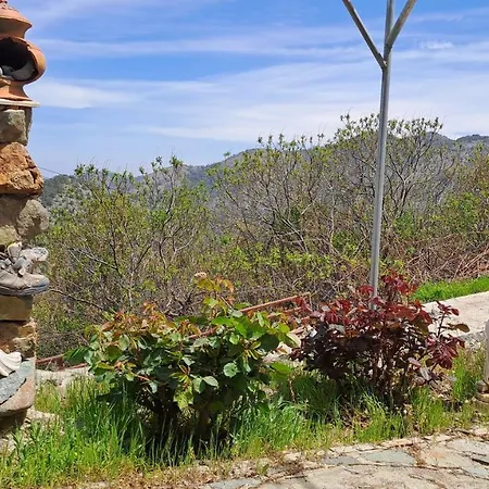 Nyaraló Mountain View 2br House With Garden & Free Parking Ioannis Ylation Saranti *