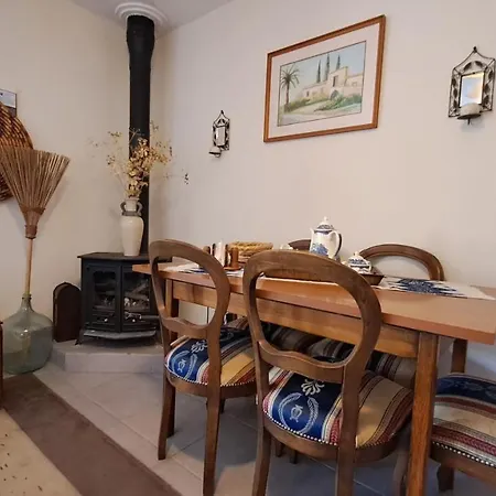 Mountain View 2br House With Garden & Free Parking Ioannis Ylation Saranti *