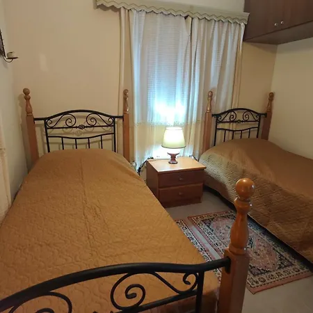 Mountain View 2br House With Garden & Free Parking Ioannis Ylation Saranti Nicosia