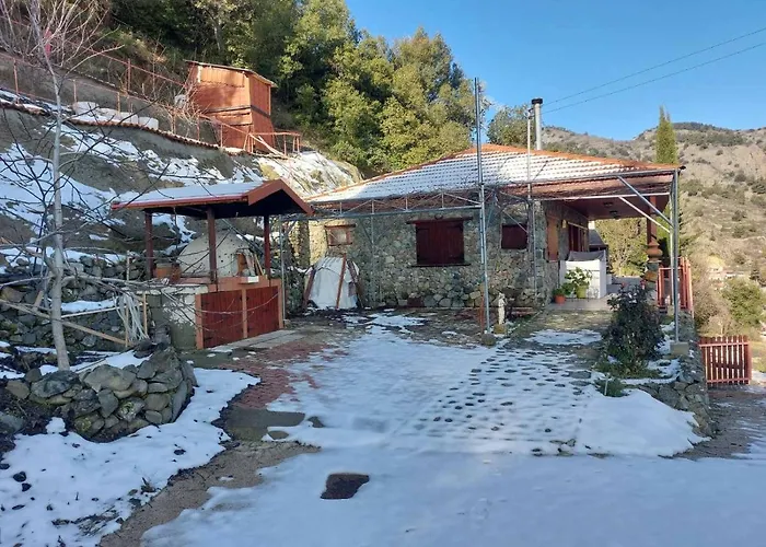 度假居 Mountain View 2br House With Garden & Free Parking Ioannis Ylation Saranti *