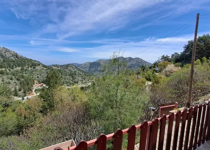 Mountain View 2br House With Garden & Free Parking Ioannis Ylation Saranti *