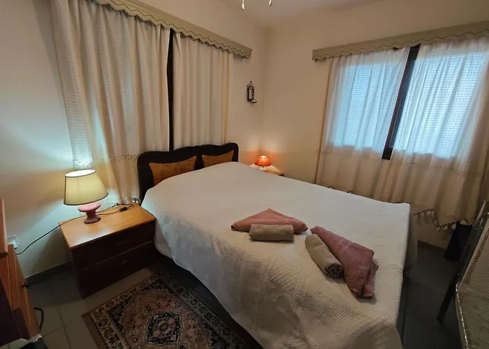 Mountain View 2br House With Garden & Free Parking Ioannis Ylation Saranti * Nicosia