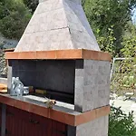 Mountain View 2br House With Garden & Free Parking Ioannis Ylation Saranti * 니코시아